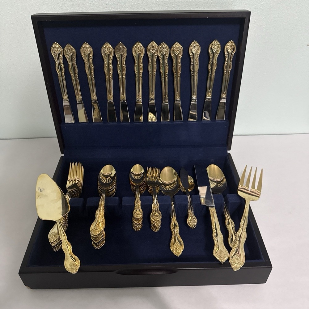 International China 68pc Set 12 Gold Plated Flatware Silverware China In Case